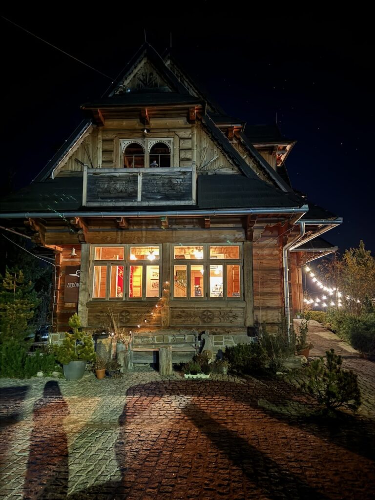 Poland article - 104